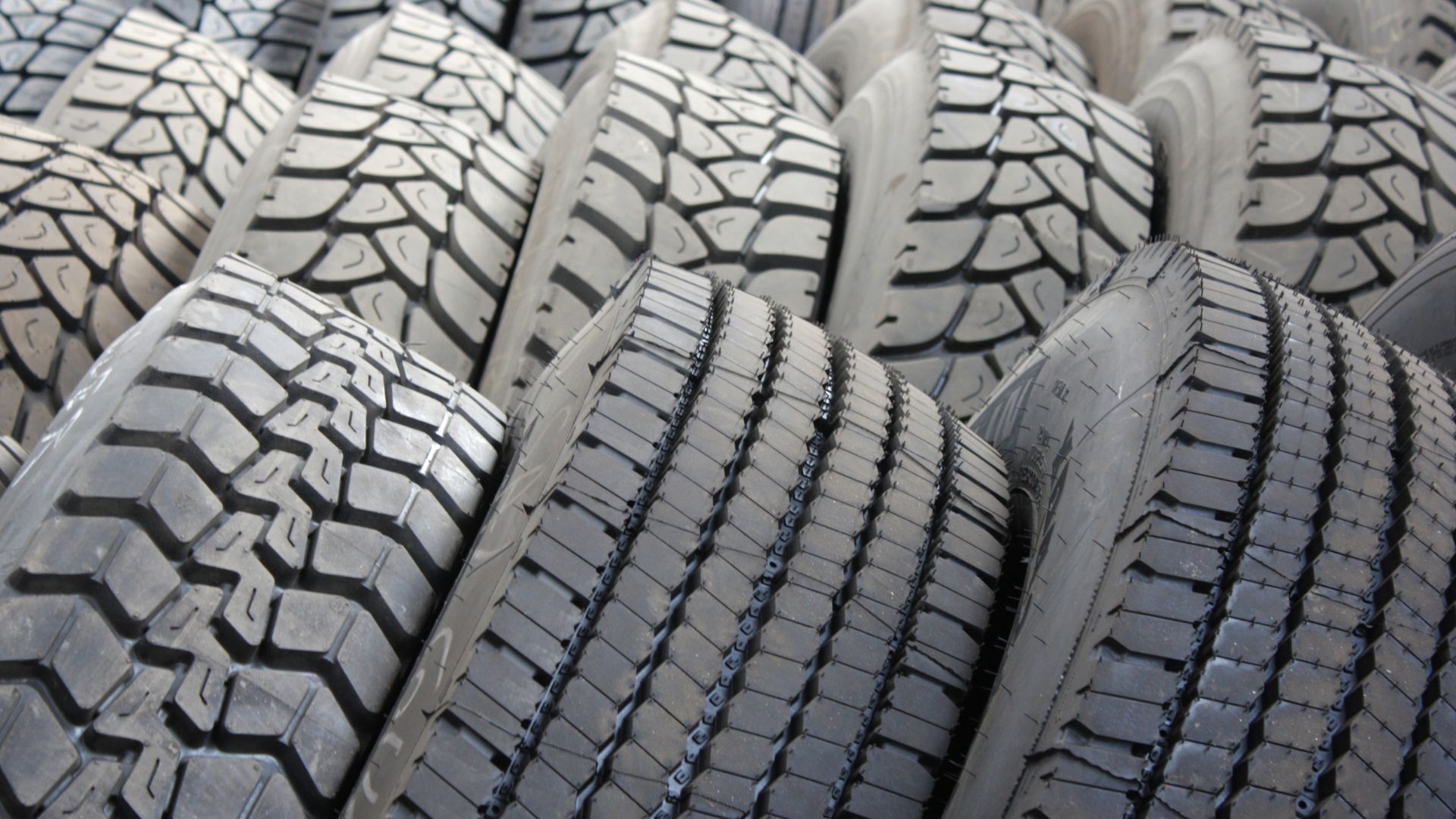The Benefits of Climate-Controlled Tire Storage